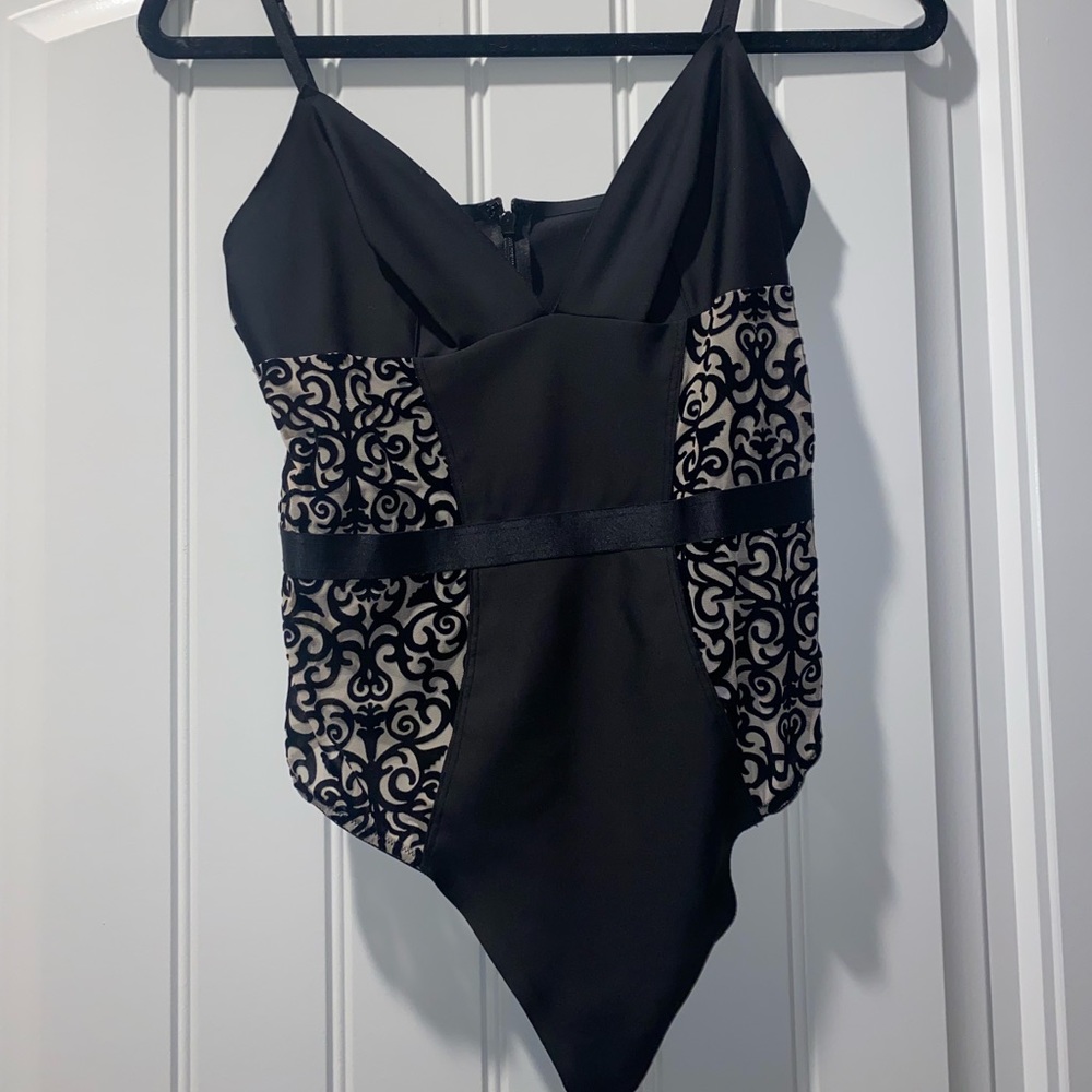 Medium VS bodysuit